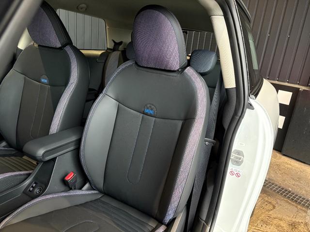 ＭＩＮＩ クーパーＣ　クラシック・トリム　純正ナビ・アップルカープレイ・アンドロイドオート・シートヒーター・ステアリングヒーター・キーレス・Ｂｌｕｅｔｏｏｔｈ・アダプティブクルーズコントロール・認定中古車（36枚目）