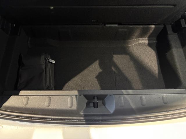 ＭＩＮＩ クーパーＣ　クラシック・トリム　純正ナビ・アップルカープレイ・アンドロイドオート・シートヒーター・ステアリングヒーター・キーレス・Ｂｌｕｅｔｏｏｔｈ・アダプティブクルーズコントロール・認定中古車（48枚目）