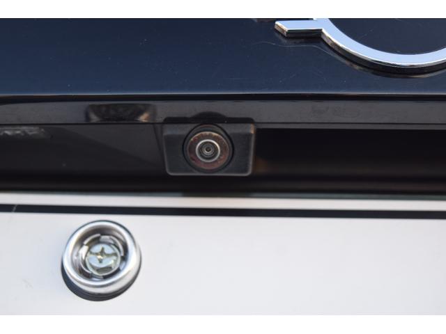 �����o�b�N�J���������ԗ��ł��B�o�b�N�J�����ɂĎԗ�����̉f�����f���o�����ԑ�����T�|�[�g���Ă���܂��B