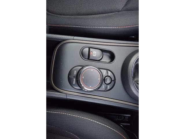 �i�r�̑���͂����炩��ł��܂��I