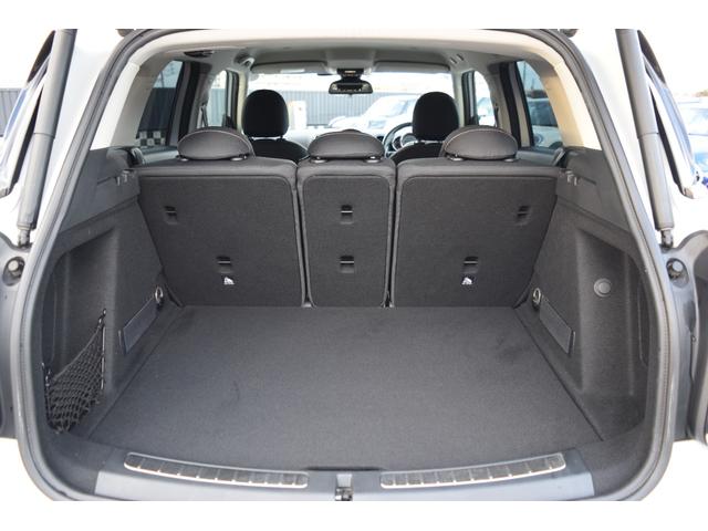 �g�����N�X�y�[�X�ł��B