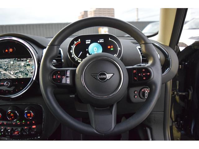 ＭＩＮＩ クーパーＤクラブマン　ファーストＰクラシック・トリム　純正ナビ・純正バックカメラ・アイドリングストップ・Ｂｌｕｅｔｏｏｔｈ・アダプティブクルーズ・ＥＴＣ・キーレス・コンフォートアクセス・認定中古車・ＬＥＤライト・オートライト（20枚目）