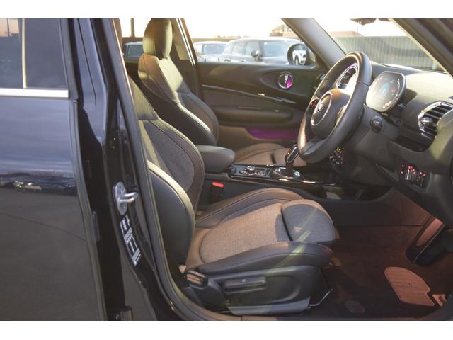 ＭＩＮＩ クーパーＤクラブマン　ファーストＰクラシック・トリム　純正ナビ・純正バックカメラ・アイドリングストップ・Ｂｌｕｅｔｏｏｔｈ・アダプティブクルーズ・ＥＴＣ・キーレス・コンフォートアクセス・認定中古車・ＬＥＤライト・オートライト（50枚目）