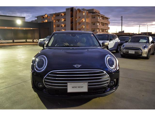 ＭＩＮＩ クーパーＤクラブマン　ファーストＰクラシック・トリム　純正ナビ・純正バックカメラ・アイドリングストップ・Ｂｌｕｅｔｏｏｔｈ・アダプティブクルーズ・ＥＴＣ・キーレス・コンフォートアクセス・認定中古車・ＬＥＤライト・オートライト（62枚目）