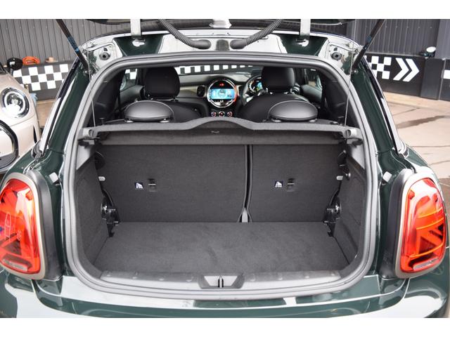 ＭＩＮＩ クーパーＳ　レゾリュート・エディション　レゾリュートエディション・アップルカープレイ・純正バックカメラ・シートヒーター・ワイヤレスチャージング・クルーズコントロール・純正レザーシート・Ｂｌｕｅｔｏｏｔｈ・認定中古車（50枚目）