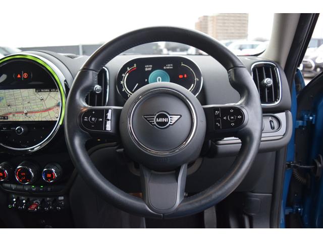MINI クーパーD クロスオーバーオール4 クラシックトリム 純正ナビ・バックカメラ・ユニオンジャックテールランプ・オートライト・アダクティブクルーズ・オートライト装備・ETC付き・フォグランプ・オットマン・認定中古車(17枚目)