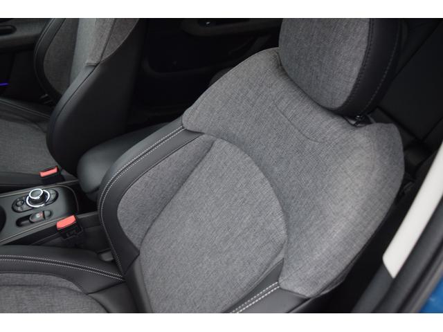 MINI クーパーD クロスオーバーオール4 クラシックトリム 純正ナビ・バックカメラ・ユニオンジャックテールランプ・オートライト・アダクティブクルーズ・オートライト装備・ETC付き・フォグランプ・オットマン・認定中古車(42枚目)