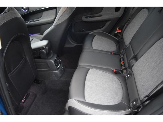 MINI クーパーD クロスオーバーオール4 クラシックトリム 純正ナビ・バックカメラ・ユニオンジャックテールランプ・オートライト・アダクティブクルーズ・オートライト装備・ETC付き・フォグランプ・オットマン・認定中古車(44枚目)