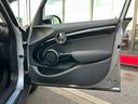 内張り運転席側