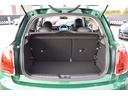 トランクスペースです。