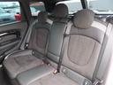 後部座席:特に大きなシミ・ほつれ・汚れ等は確認出来ませんでした。