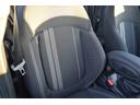 運転席：大きなシミ・汚れ・ほつれは発見できませんでした。