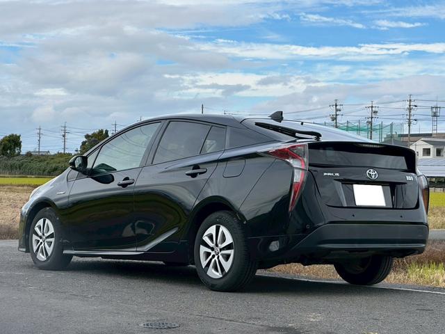 プリウス A バックカメラ 純正ナビ(フルセグTV/Bluetooth/AM/FM/CD/DVD)純正15インチAW ETC パークアシスト クルーズコントロール ドラレコ LEDヘッド オートマチックハイビーム(11枚目)