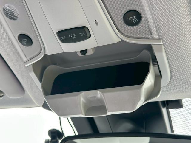 プリウス A バックカメラ 純正ナビ(フルセグTV/Bluetooth/AM/FM/CD/DVD)純正15インチAW ETC パークアシスト クルーズコントロール ドラレコ LEDヘッド オートマチックハイビーム(35枚目)