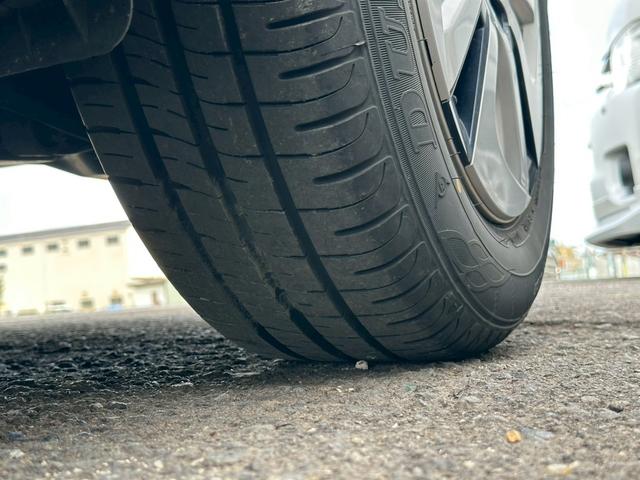 プリウス A バックカメラ 純正ナビ(フルセグTV/Bluetooth/AM/FM/CD/DVD)純正15インチAW ETC パークアシスト クルーズコントロール ドラレコ LEDヘッド オートマチックハイビーム(45枚目)