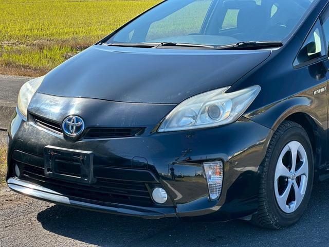 プリウス Ｓ　純正ナビ（ＣＤ／ＦＭ／ＡＭ／ワンセグＴＶ／Ｂｌｕｅｔｈｏｏｔｈ／）盗難防止システム　キーレス　電動格納ミラー　ＨＩＤ　オートライト　オートエアコン（8枚目）