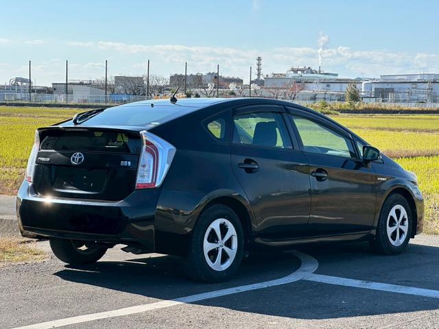 プリウス Ｓ　純正ナビ（ＣＤ／ＦＭ／ＡＭ／ワンセグＴＶ／Ｂｌｕｅｔｈｏｏｔｈ／）盗難防止システム　キーレス　電動格納ミラー　ＨＩＤ　オートライト　オートエアコン（15枚目）