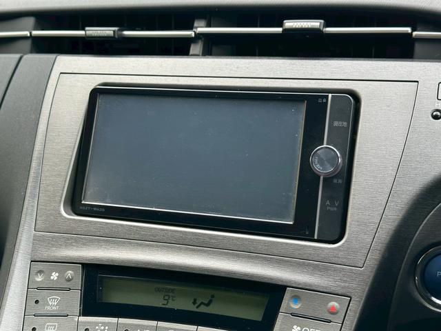 プリウス Ｓ　純正ナビ（ＡＭ／ＦＭ／ＣＤ／ＤＶＤ／フルセグＴＶ／Ｂｌｕｅｔｏｏｔｈ）バックカメラ　コーナーセンサー　盗難防止システム　キーレス　電動格納ミラー　ＨＩＤ　オートライト　オートエアコン（30枚目）