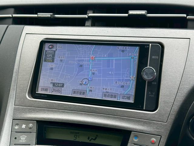 プリウス Ｓ　純正ナビ（ＡＭ／ＦＭ／ＣＤ／ＤＶＤ／フルセグＴＶ／Ｂｌｕｅｔｏｏｔｈ）バックカメラ　コーナーセンサー　盗難防止システム　キーレス　電動格納ミラー　ＨＩＤ　オートライト　オートエアコン（31枚目）