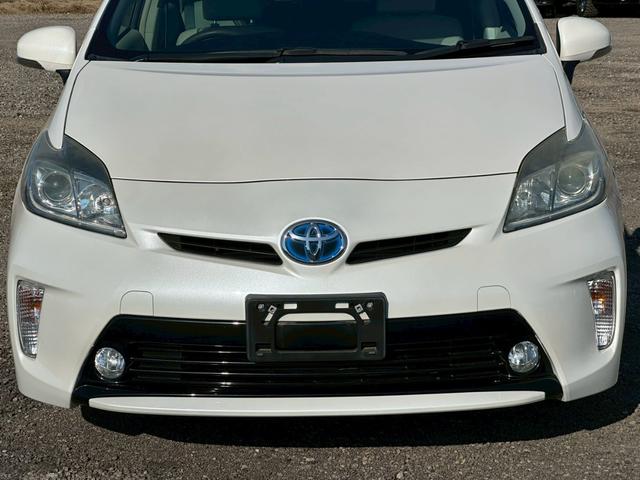 プリウス S カーオーディオ(CD/USB/AUX)盗難防止システム キーレス 電動格納ミラー HID オートライト オートエアコン(5枚目)