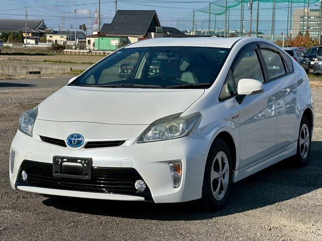 プリウス S カーオーディオ(CD/USB/AUX)盗難防止システム キーレス 電動格納ミラー HID オートライト オートエアコン(9枚目)