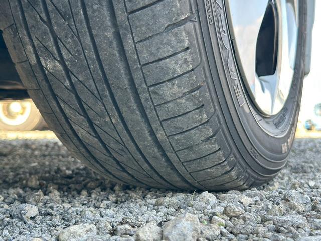 プリウス S カーオーディオ(CD/USB/AUX)盗難防止システム キーレス 電動格納ミラー HID オートライト オートエアコン(59枚目)