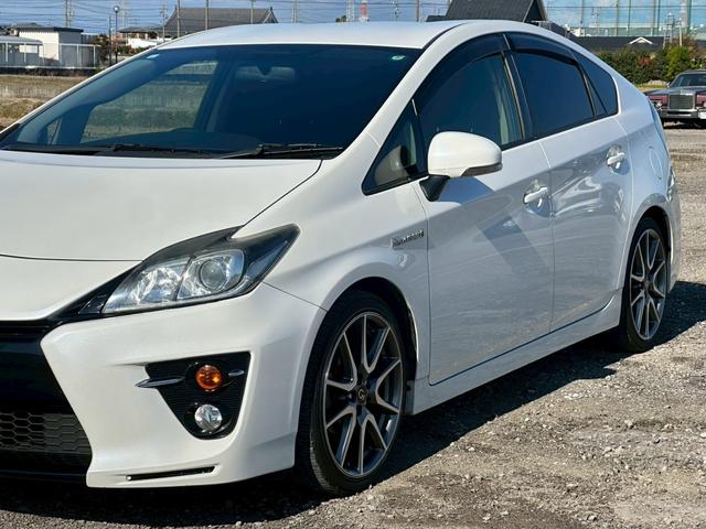 プリウス G’z 純正ナビ(AM/FM/CD/フルセグTV/HDD)バックカメラ 盗難防止システム キーレス 電動格納ミラー HID オートライト オートエアコン(9枚目)