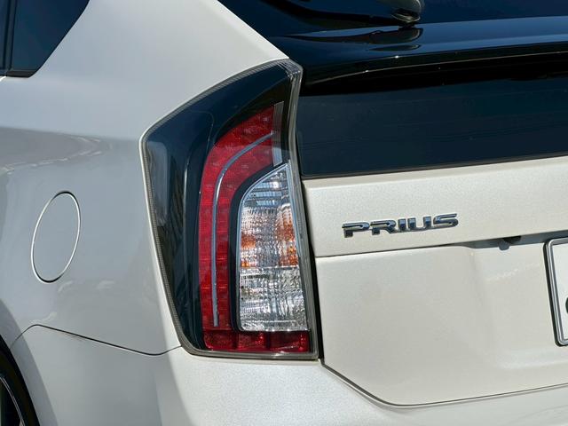 プリウス G’z 純正ナビ(AM/FM/CD/フルセグTV/HDD)バックカメラ 盗難防止システム キーレス 電動格納ミラー HID オートライト オートエアコン(16枚目)