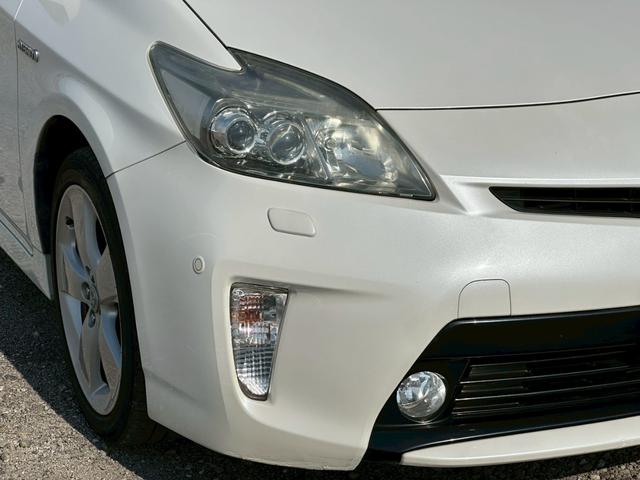 プリウス Gツーリングセレクションレザーパッケージ 純正ナビ(AM/FM/CD/フルセグTV/Bluetooth)シートヒーター パワーシート バックカメラ アダプティブクルーズコントロール 盗難防止システム 電動格納ミラー LEDヘッドランプ(6枚目)