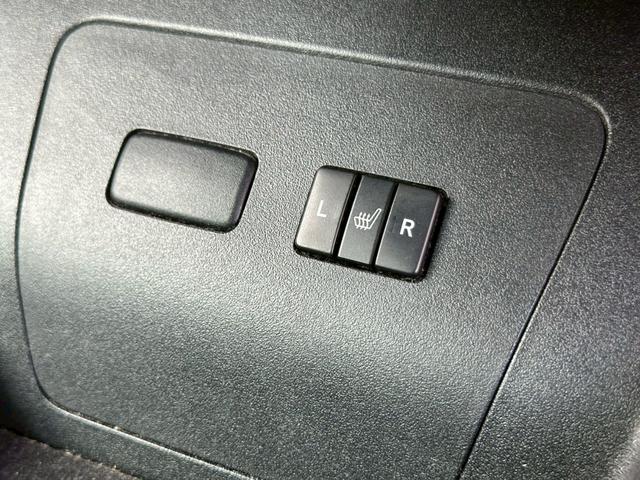 プリウス Gツーリングセレクションレザーパッケージ 純正ナビ(AM/FM/CD/フルセグTV/Bluetooth)シートヒーター パワーシート バックカメラ アダプティブクルーズコントロール 盗難防止システム 電動格納ミラー LEDヘッドランプ(39枚目)