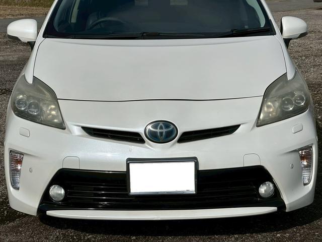 プリウス Ｇツーリングセレクションレザーパッケージ　純正ナビ（ＡＭ／ＦＭ／ＣＤ／フルセグＴＶ／ＵＳＢ／ＨＤＤ／Ｂｌｕｅｔｏｏｔｈ）バックカメラ　クリアランスソナー　ＬＥＤヘッドランプ　アダプティブクルーズコントロール　パワーシート　シートヒーター（5枚目）