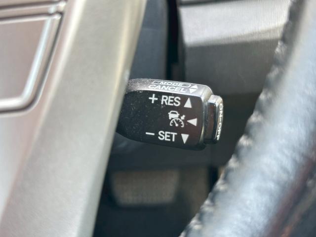 プリウス Ｇツーリングセレクションレザーパッケージ　純正ナビ（ＡＭ／ＦＭ／ＣＤ／フルセグＴＶ／ＵＳＢ／ＨＤＤ／Ｂｌｕｅｔｏｏｔｈ）バックカメラ　クリアランスソナー　ＬＥＤヘッドランプ　アダプティブクルーズコントロール　パワーシート　シートヒーター（29枚目）