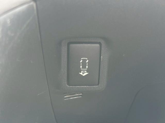 プリウス Ｇツーリングセレクションレザーパッケージ　純正ナビ（ＡＭ／ＦＭ／ＣＤ／フルセグＴＶ／ＵＳＢ／ＨＤＤ／Ｂｌｕｅｔｏｏｔｈ）バックカメラ　クリアランスソナー　ＬＥＤヘッドランプ　アダプティブクルーズコントロール　パワーシート　シートヒーター（30枚目）