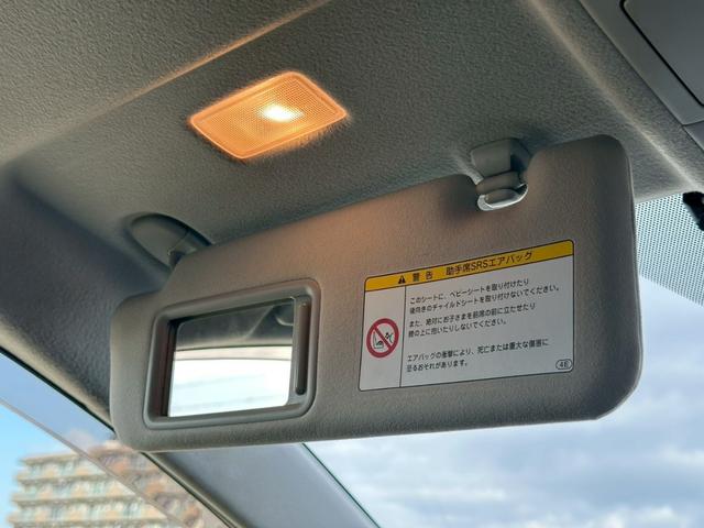 プリウス Ｇツーリングセレクションレザーパッケージ　純正ナビ（ＡＭ／ＦＭ／ＣＤ／フルセグＴＶ／ＵＳＢ／ＨＤＤ／Ｂｌｕｅｔｏｏｔｈ）バックカメラ　クリアランスソナー　ＬＥＤヘッドランプ　アダプティブクルーズコントロール　パワーシート　シートヒーター（50枚目）