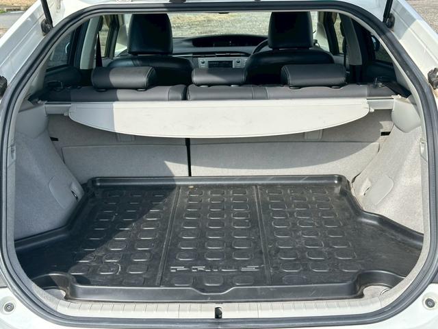 プリウス Ｇツーリングセレクションレザーパッケージ　純正ナビ（ＡＭ／ＦＭ／ＣＤ／フルセグＴＶ／ＵＳＢ／ＨＤＤ／Ｂｌｕｅｔｏｏｔｈ）バックカメラ　クリアランスソナー　ＬＥＤヘッドランプ　アダプティブクルーズコントロール　パワーシート　シートヒーター（62枚目）