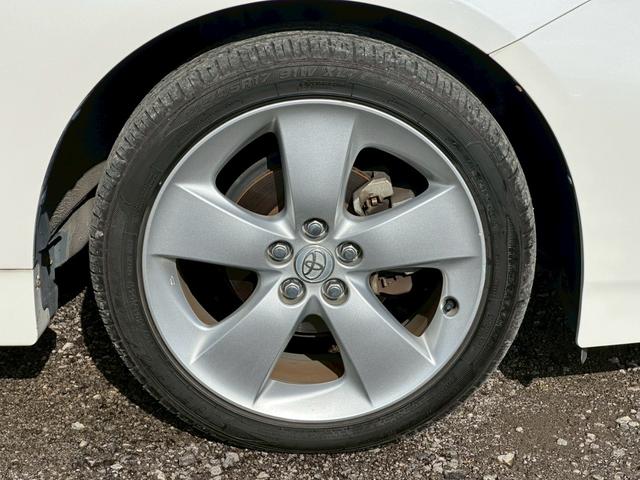 プリウス Ｇツーリングセレクションレザーパッケージ　純正ナビ（ＡＭ／ＦＭ／ＣＤ／フルセグＴＶ／ＵＳＢ／ＨＤＤ／Ｂｌｕｅｔｏｏｔｈ）バックカメラ　クリアランスソナー　ＬＥＤヘッドランプ　アダプティブクルーズコントロール　パワーシート　シートヒーター（66枚目）