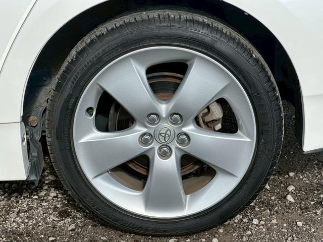 プリウス Ｇツーリングセレクションレザーパッケージ　純正ナビ（ＡＭ／ＦＭ／ＣＤ／フルセグＴＶ／ＵＳＢ／ＨＤＤ／Ｂｌｕｅｔｏｏｔｈ）バックカメラ　クリアランスソナー　ＬＥＤヘッドランプ　アダプティブクルーズコントロール　パワーシート　シートヒーター（67枚目）