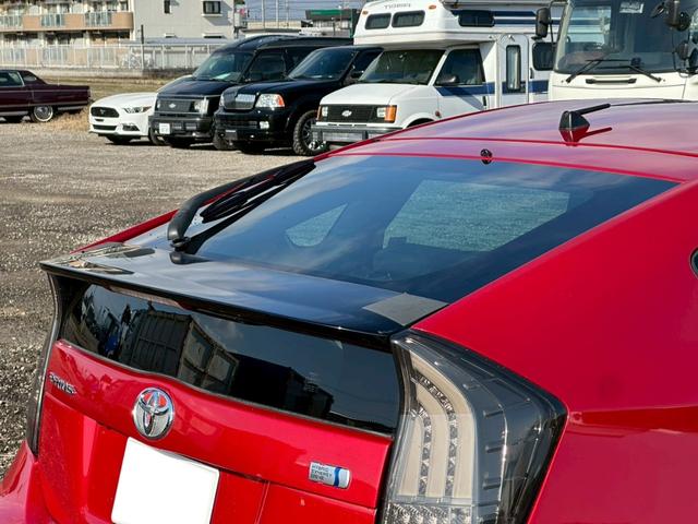 プリウス Ｓツーリングセレクション・Ｇ’ｓ　社外ナビ（ＡＭ／ＦＭ／ＨＤＭＩ／フルセグＴＶ／Ｂｌｕｅｔｏｏｔｈ）バックカメラ　オプション１８ｉｎｃＡＷ　盗難防止システム　キーレス　電動格納ミラー　ＨＩＤ　オートライト　オートエアコン（34枚目）