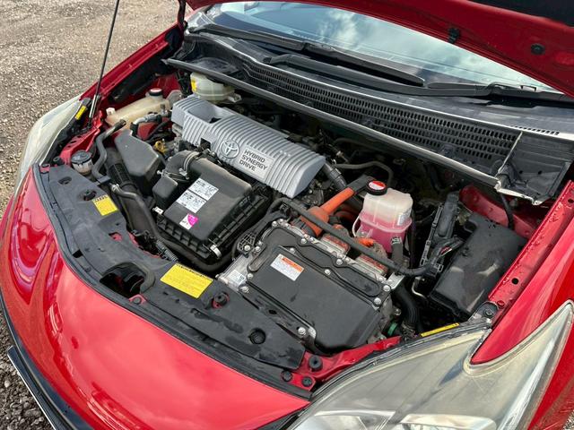 プリウス Ｓツーリングセレクション・Ｇ’ｓ　社外ナビ（ＡＭ／ＦＭ／ＨＤＭＩ／フルセグＴＶ／Ｂｌｕｅｔｏｏｔｈ）バックカメラ　オプション１８ｉｎｃＡＷ　盗難防止システム　キーレス　電動格納ミラー　ＨＩＤ　オートライト　オートエアコン（77枚目）