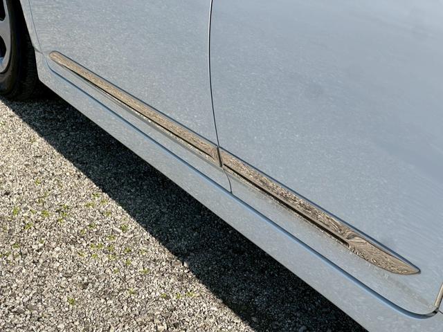 プリウス Ｓ　社外ナビ（ＡＭ／ＦＭ／ＣＤ／ＤＶＤ／フルセグＴＶ／ＡＵＸ／Ｂｌｕｅｔｏｏｔｈ）バックカメラ　盗難防止システム　キーレス　電動格納ミラー　ＨＩＤ　オートライト　オートエアコン（39枚目）