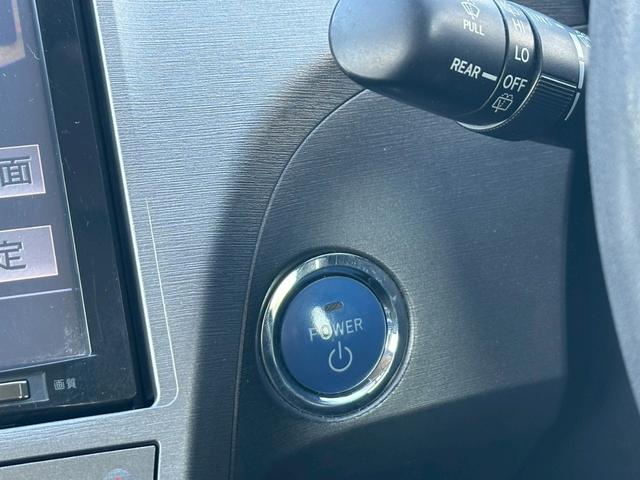 プリウス Ｓ　社外ナビ（ＡＭ／ＦＭ／ＣＤ／ＤＶＤ／フルセグＴＶ／ＡＵＸ／Ｂｌｕｅｔｏｏｔｈ）バックカメラ　盗難防止システム　キーレス　電動格納ミラー　ＨＩＤ　オートライト　オートエアコン（57枚目）