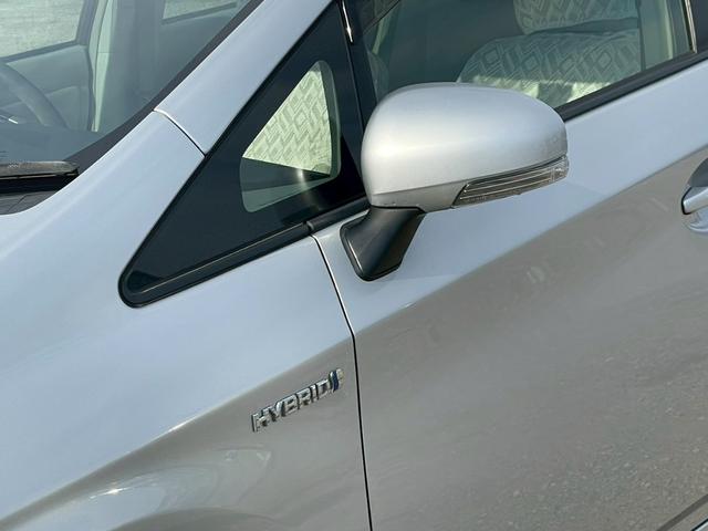 プリウス S ドライブレコーダー バックカメラ クリアランスソナー 純正ナビ(ラジオ/CD/Bluetooth/フルセグTV(走行中視聴可能))純正15インチAW ETC 盗難防止システム キーレス オートライト(17枚目)