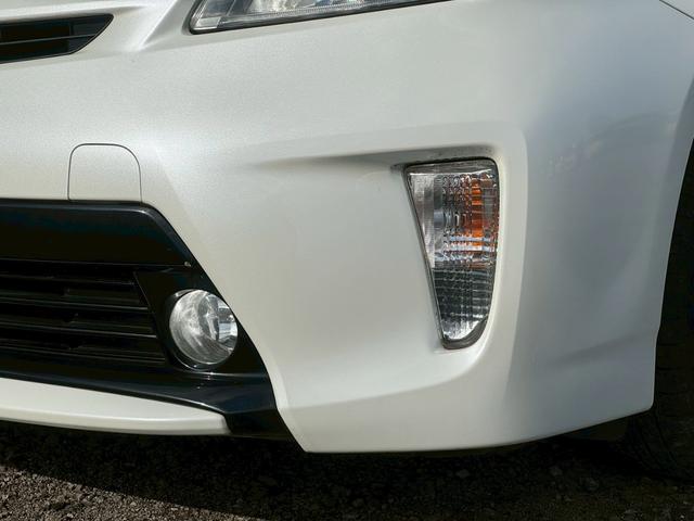 プリウス S 純正ナビ(AM/FM/CD/DVD/フルセグTV(走行時視聴可能)/Bluetooth/HDMI対応/USB/ipod再生対応)純正15インチAW バックカメラ ETC 盗難防止システム オートライト(30枚目)