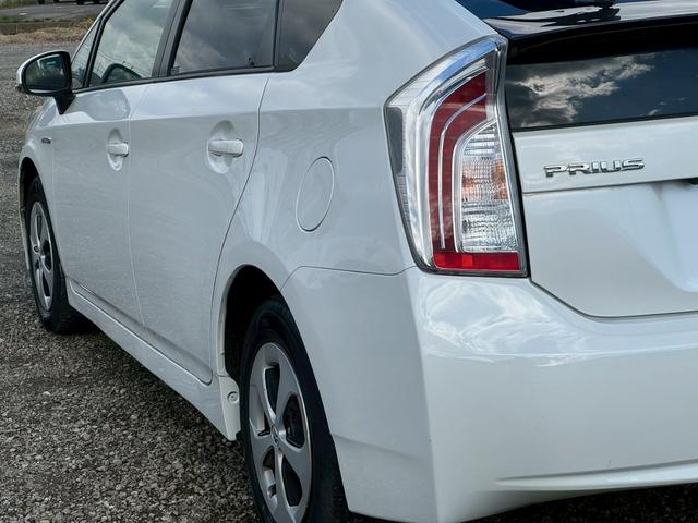 プリウス S 純正ナビ(AM/FM/CD/DVD/フルセグTV(走行時視聴可能)/Bluetooth/HDMI対応/USB/ipod再生対応)純正15インチAW バックカメラ ETC 盗難防止システム オートライト(36枚目)