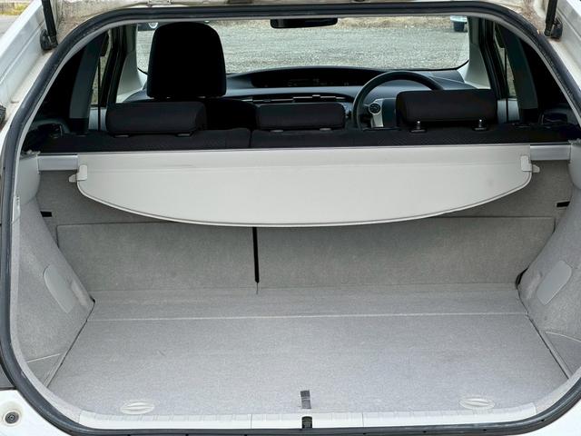 プリウス S 純正ナビ(AM/FM/CD/DVD/フルセグTV(走行時視聴可能)/Bluetooth/HDMI対応/USB/ipod再生対応)純正15インチAW バックカメラ ETC 盗難防止システム オートライト(67枚目)