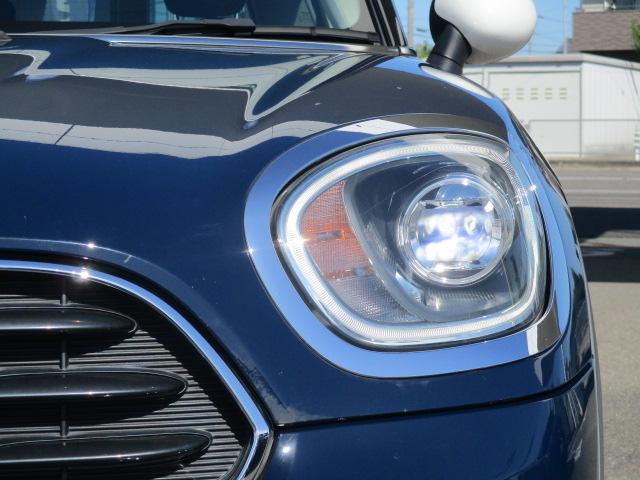 MINI クーパーD クロスオーバー 17AW ACCシートヒーター 電動ゲート 禁煙 LEDヘッドライト バックカメラ(6枚目)