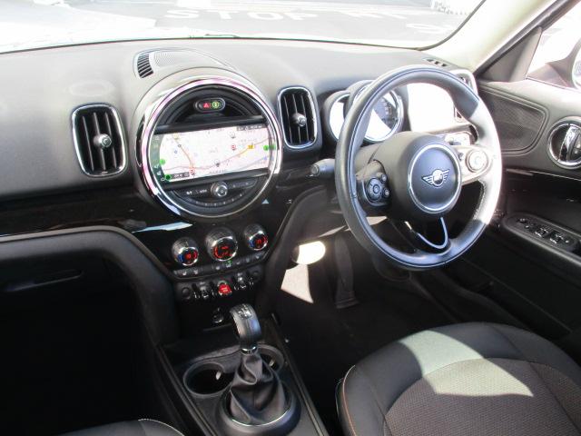 MINI クーパーD クロスオーバー 17AW ACCシートヒーター 電動ゲート 禁煙 LEDヘッドライト バックカメラ(13枚目)