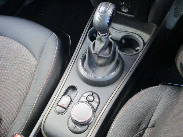 MINI クーパーD クロスオーバー 17AW ACCシートヒーター 電動ゲート 禁煙 LEDヘッドライト バックカメラ(25枚目)