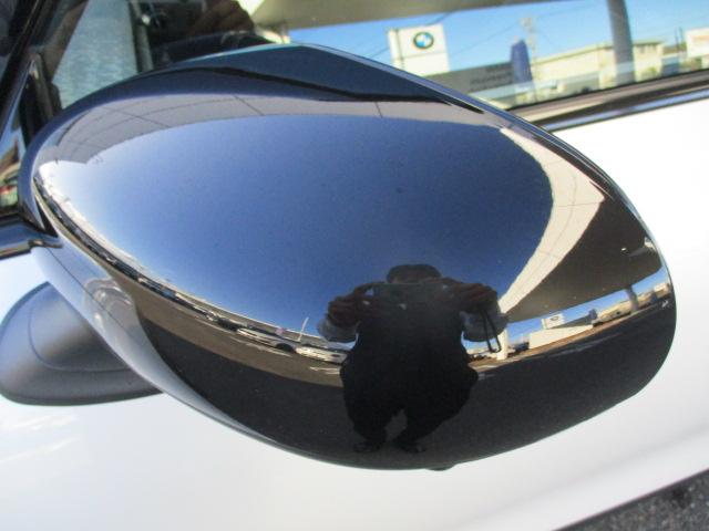 MINI クーパーS フェイバリット・トリム 18AW ACC 全方位カメラ HUDデモカー禁煙 フェイバードトリム アダプティブLEDヘッドライト シートヒーター ステアリングヒーター アップルカープレイ ワイヤレスチャージ(10枚目)