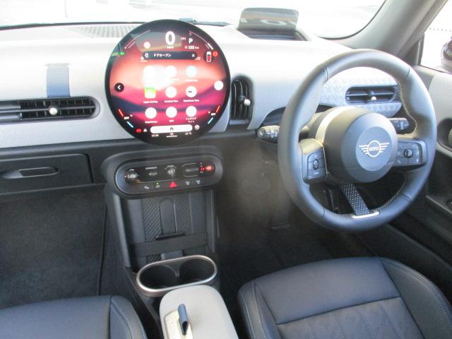 MINI クーパーS フェイバリット・トリム 18AW ACC 全方位カメラ HUDデモカー禁煙 フェイバードトリム アダプティブLEDヘッドライト シートヒーター ステアリングヒーター アップルカープレイ ワイヤレスチャージ(13枚目)